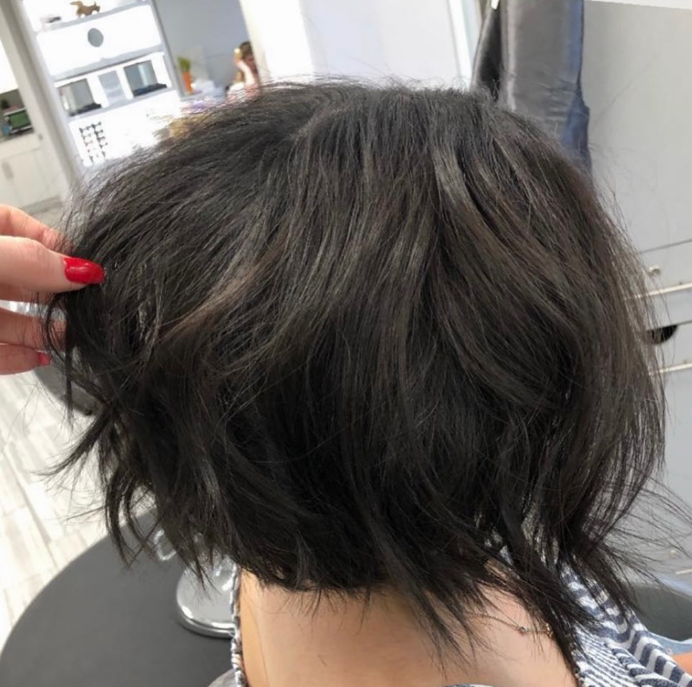 Women’s Haircut & Blowout