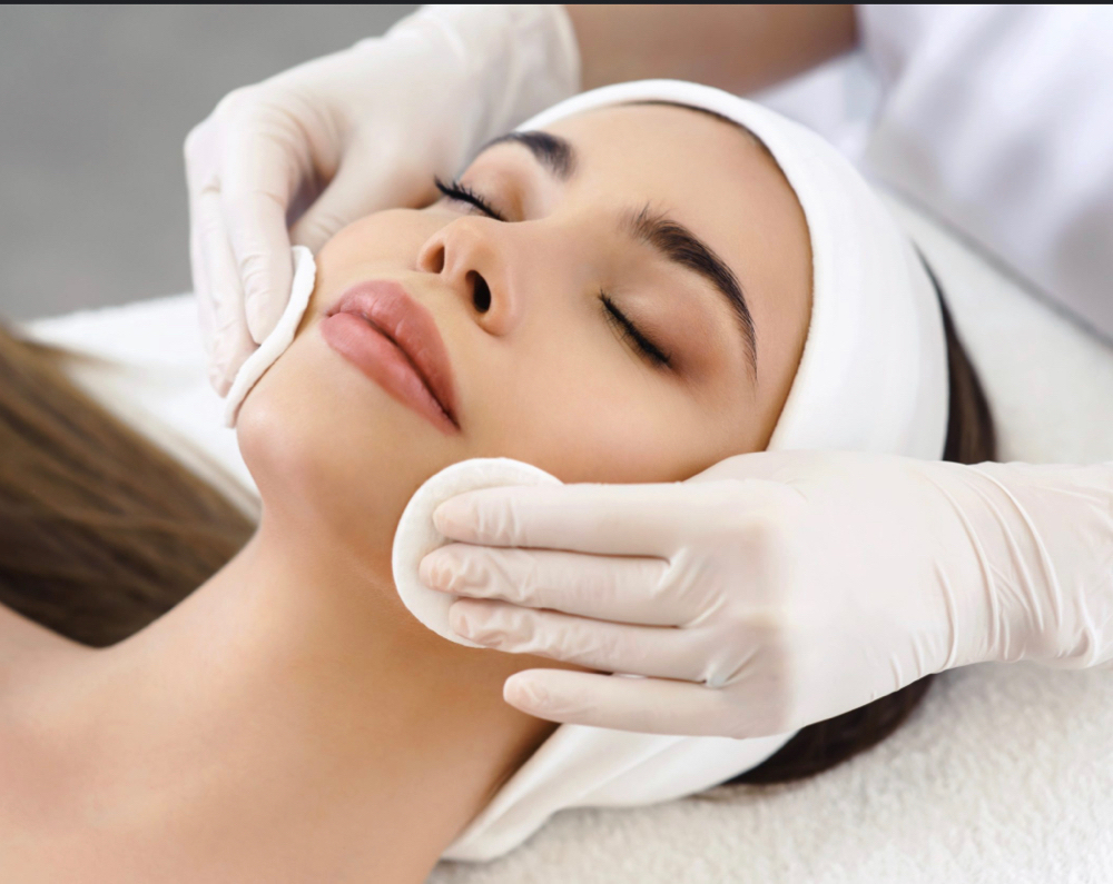 TEENS FACIAL