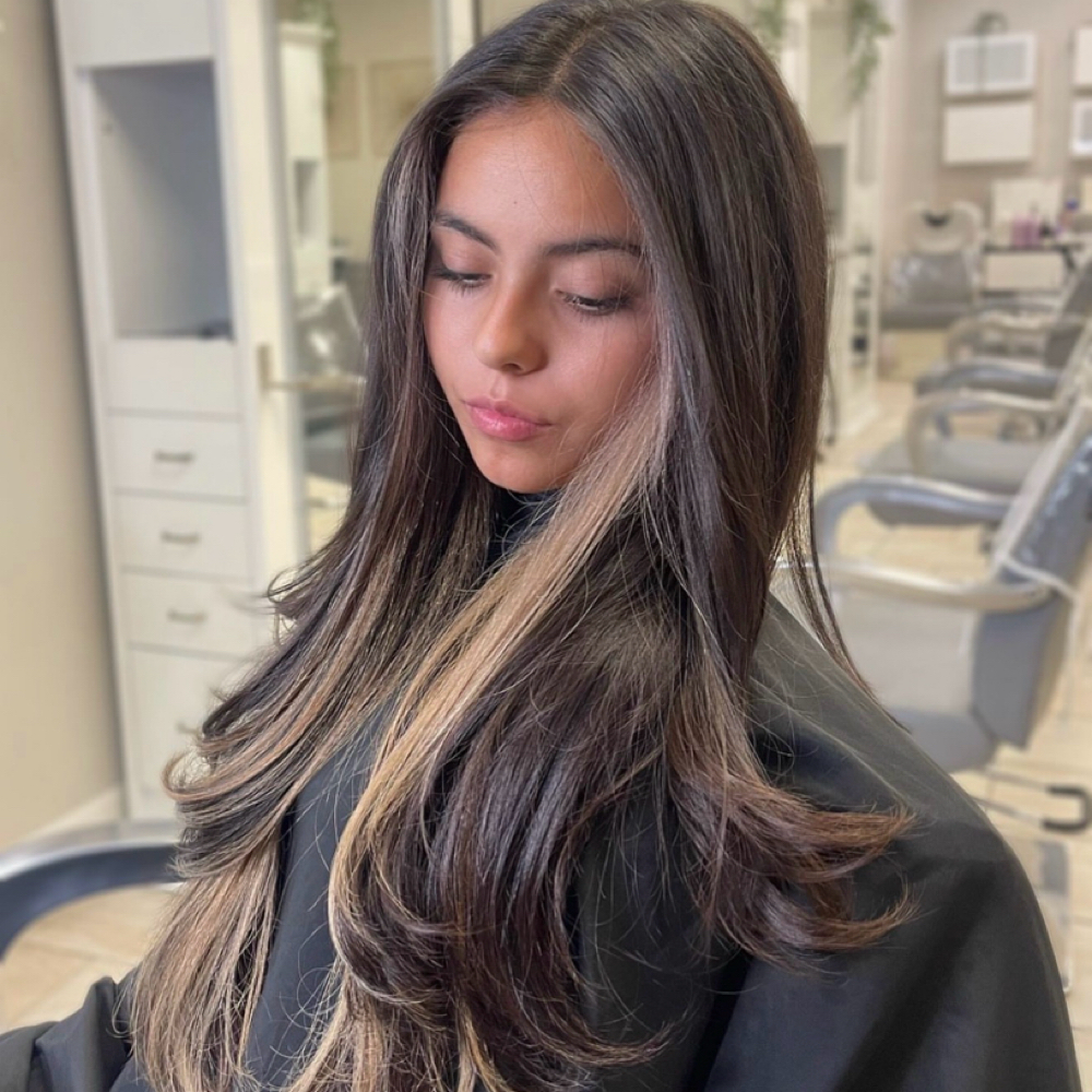 All Over Color + Head Hand at HAIRBYAMBS in Goodyear, AZ