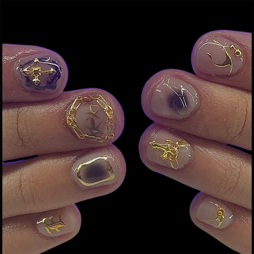 BUILDER GEL MANICURE