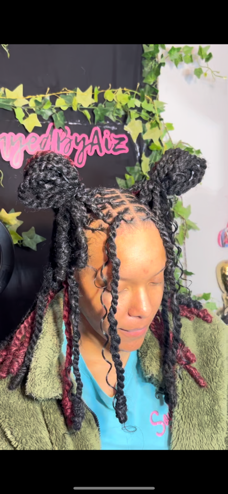Invisible Locs With Barrel Twist