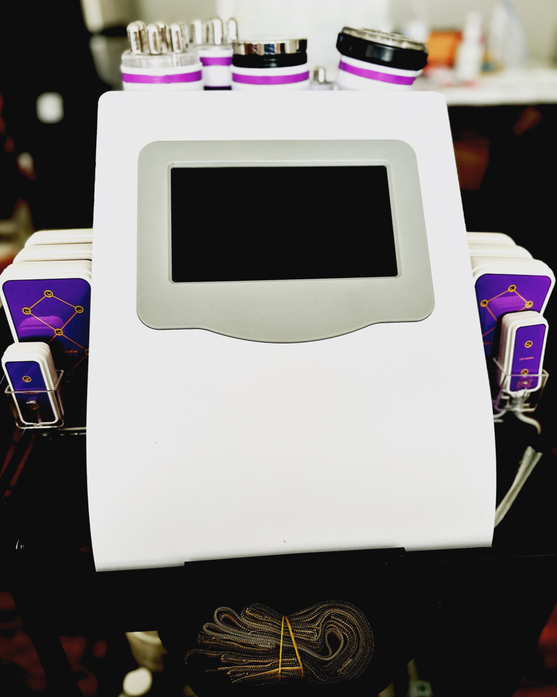RF SKIN TIGHTENING (chin/neck)