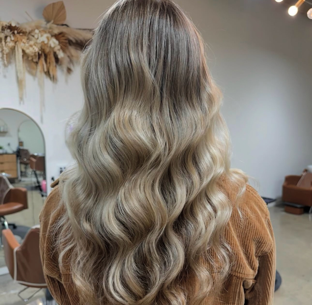 Haircut, Blowdry, Style