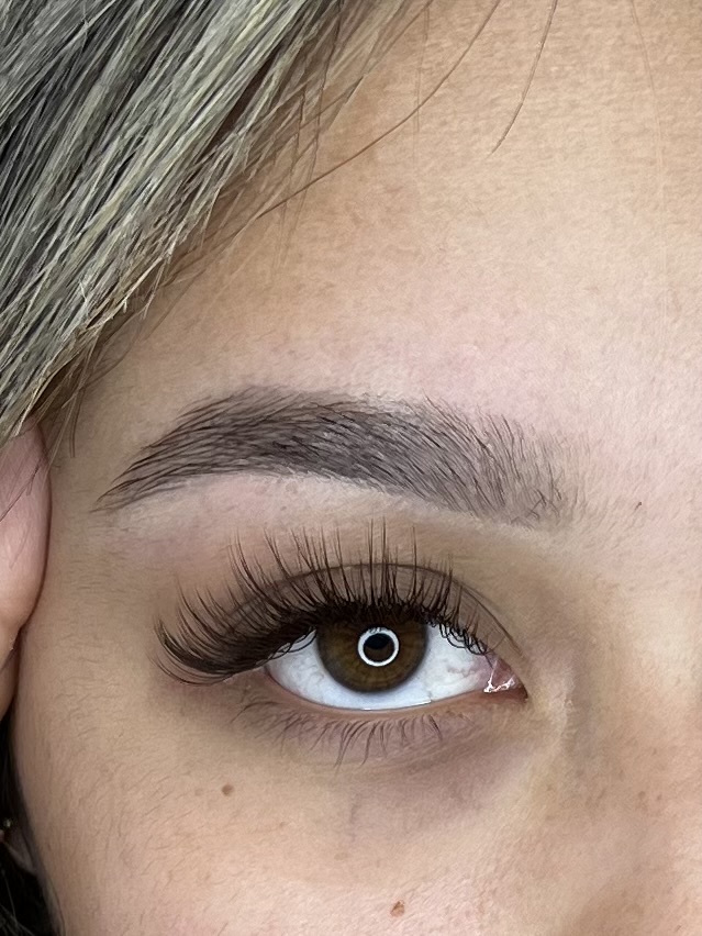 Brow Shaping And Tinting