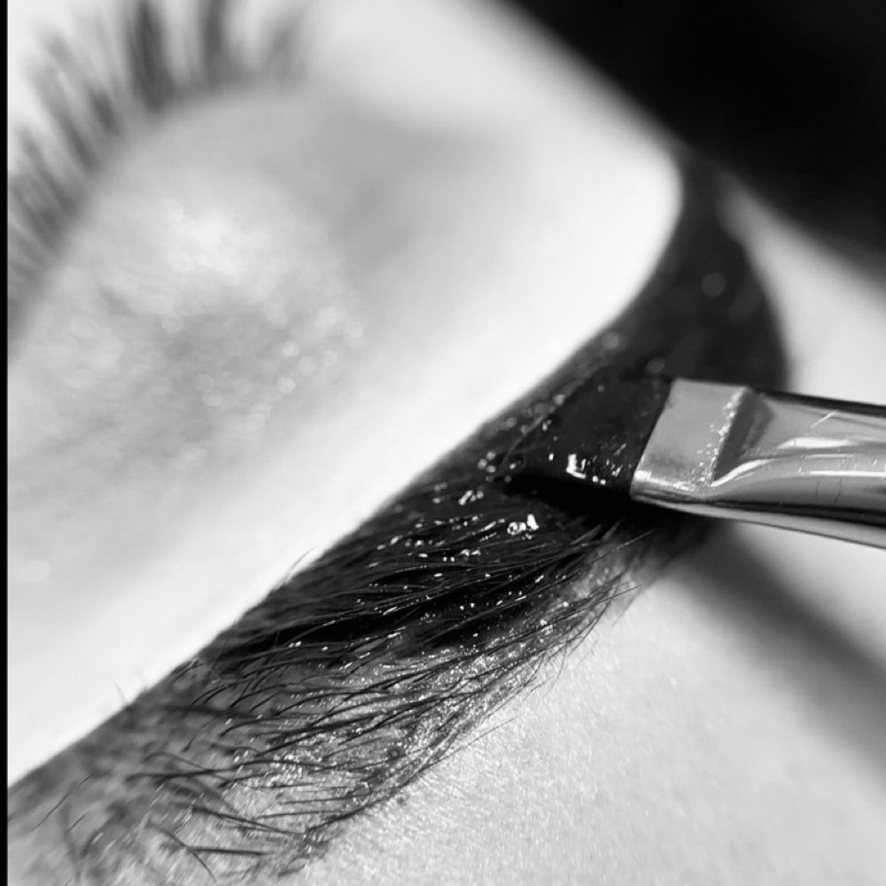 Brow Tint at MODA Beauty Bar in Danville, KY