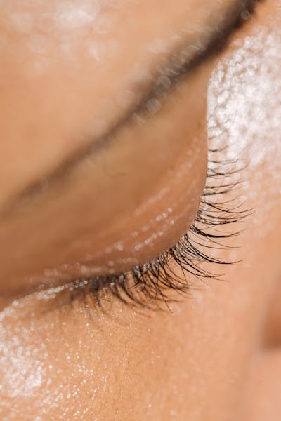 Lash Bath