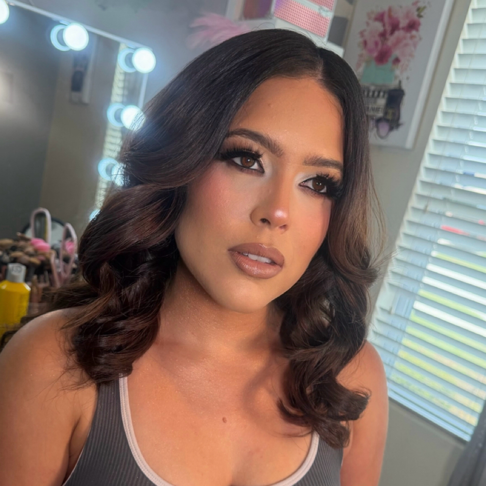 Self Makeup Class at Licamakeupstudio in Winter Haven, FL