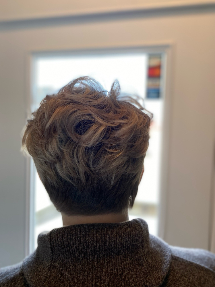 Women’s Cut