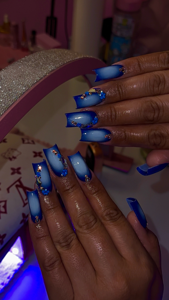 Medium Acrylic Nails