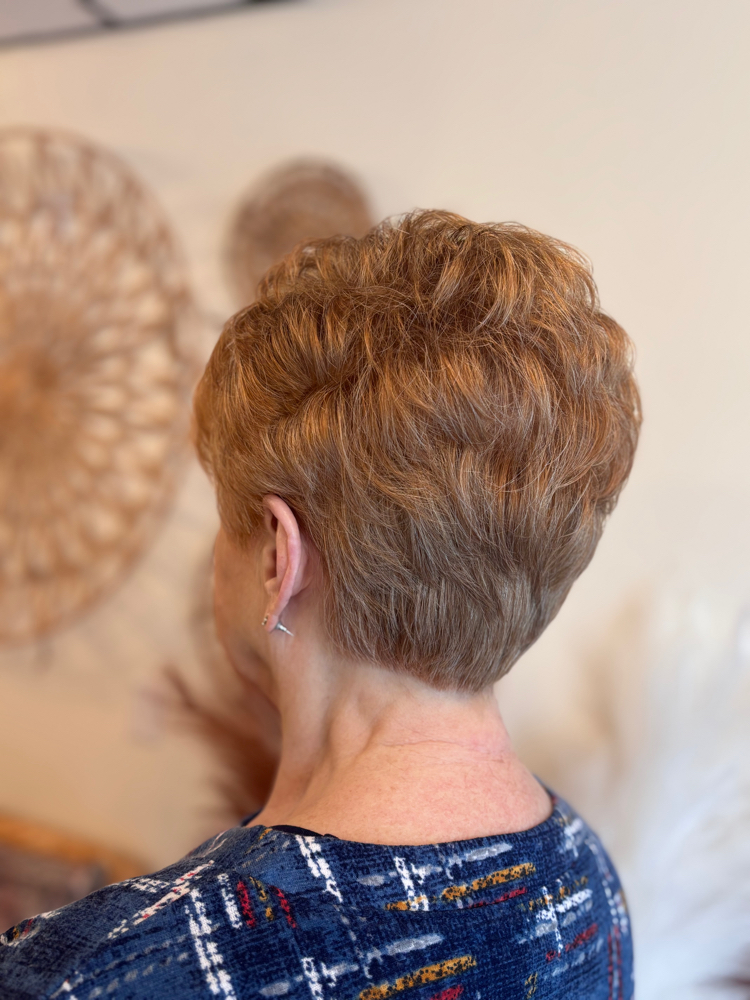 Wash And Style at The Hair Studio in Paintsville, KY