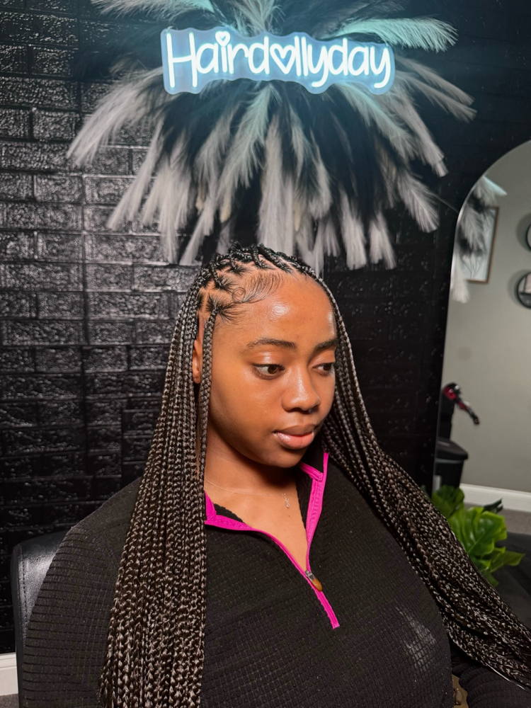 Smedium Knotless Braids