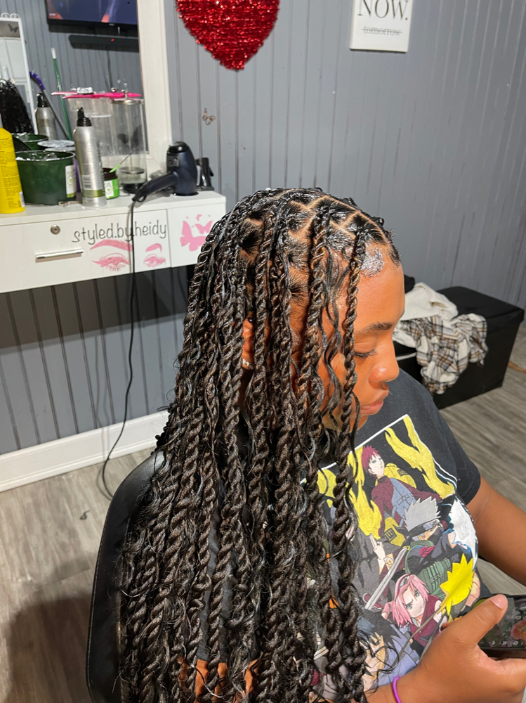 Island Twist W/ Curls