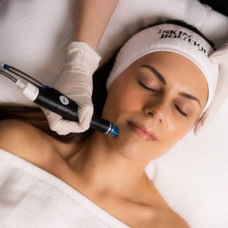 Platinum HydraFacial at Omnia Esthetics in Menomonie, WI