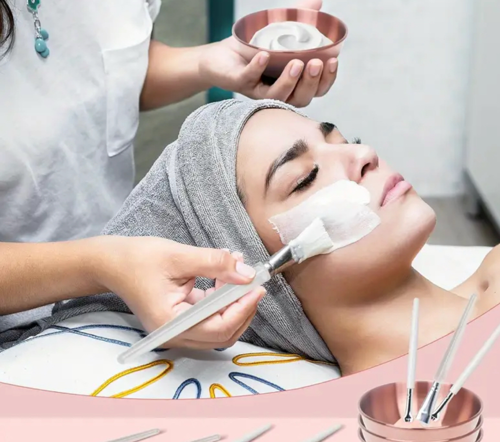 Full Face Waxing & Hydration Facial