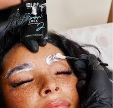 Brow Lamination