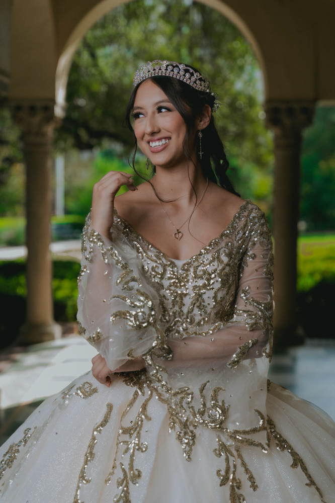 Quince Makeup & Hair