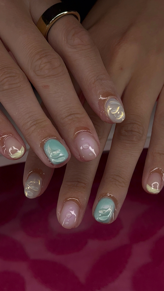 structured manicure