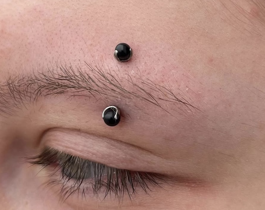 EyeBrow Piercing Age 16+
