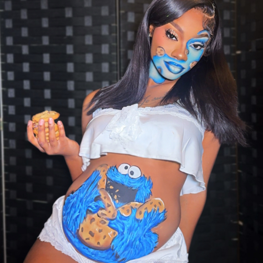 Belly Painting at Rissa Looks Photo & Beauty in Morton, IL