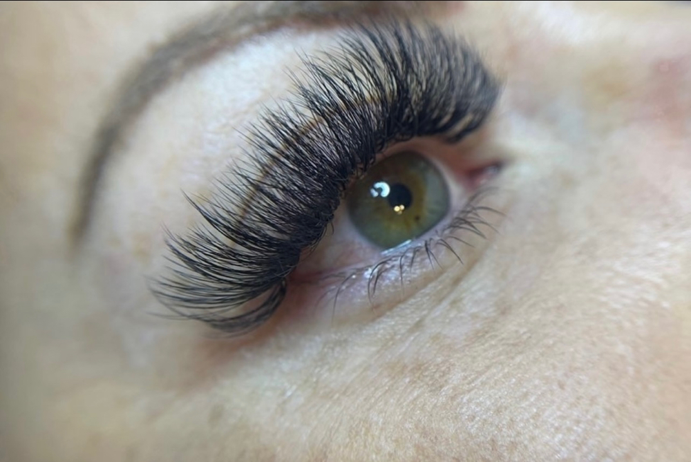 Volume Lash - 3 Week Fill