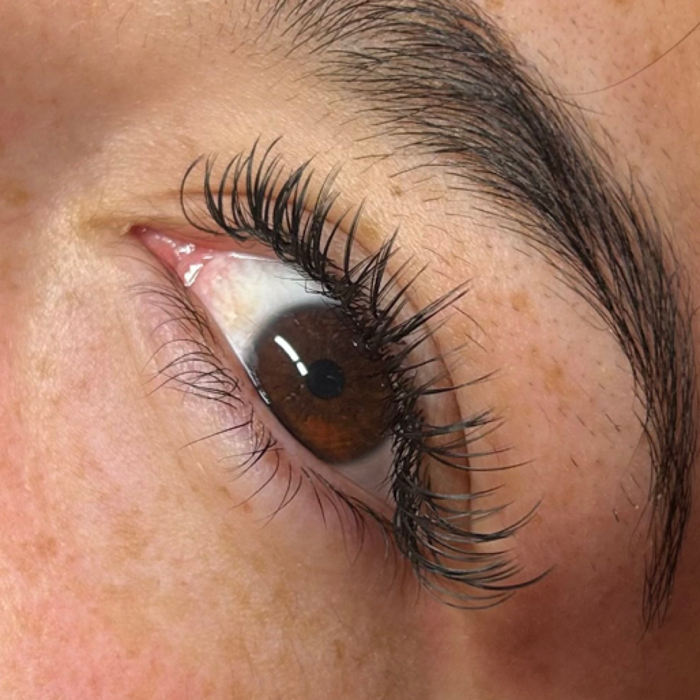 Wet Set Lash at Rustic Chic Beauty Bar in Weatherford, TX