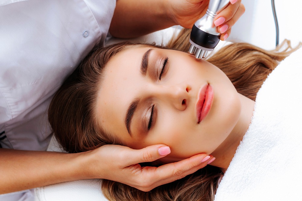 Anti‑Aging RF Facial