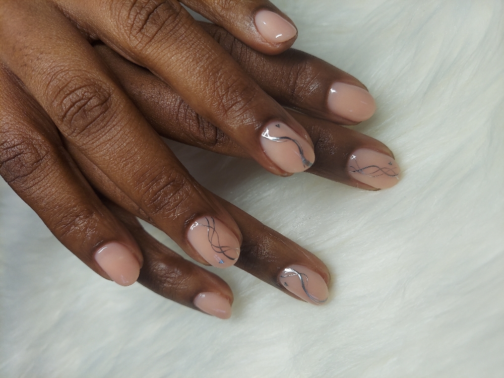 Signature Manicure