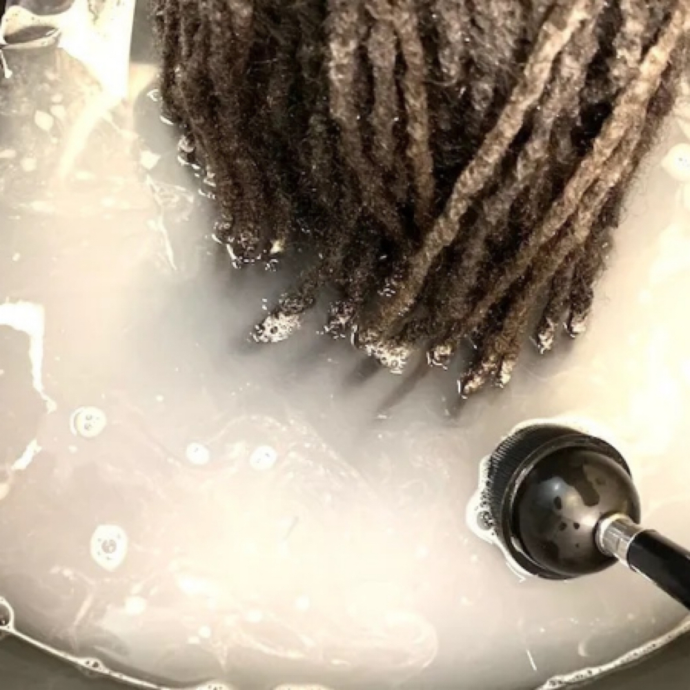 Loc Detox at BHive Salon in Chesapeake, VA