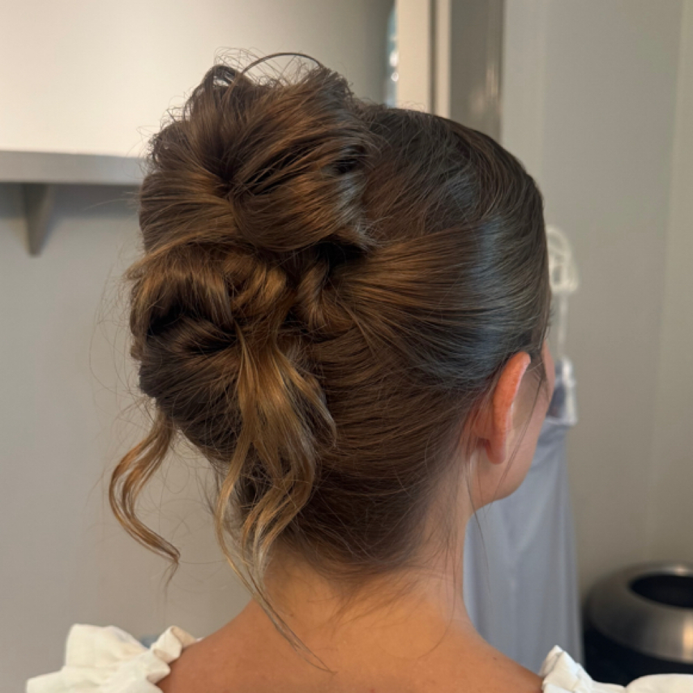 Bridal Hair Preview at Lily On Main in Lagrange, KY