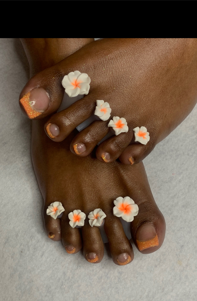 French Design On Toes