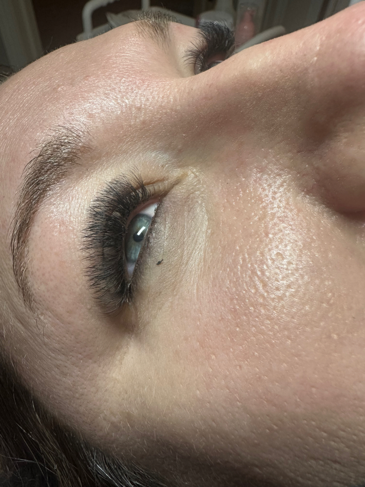 Volume Lash Extensions