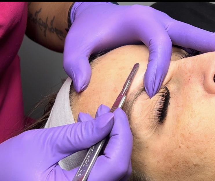 Dermaplane w/ Mini Facial