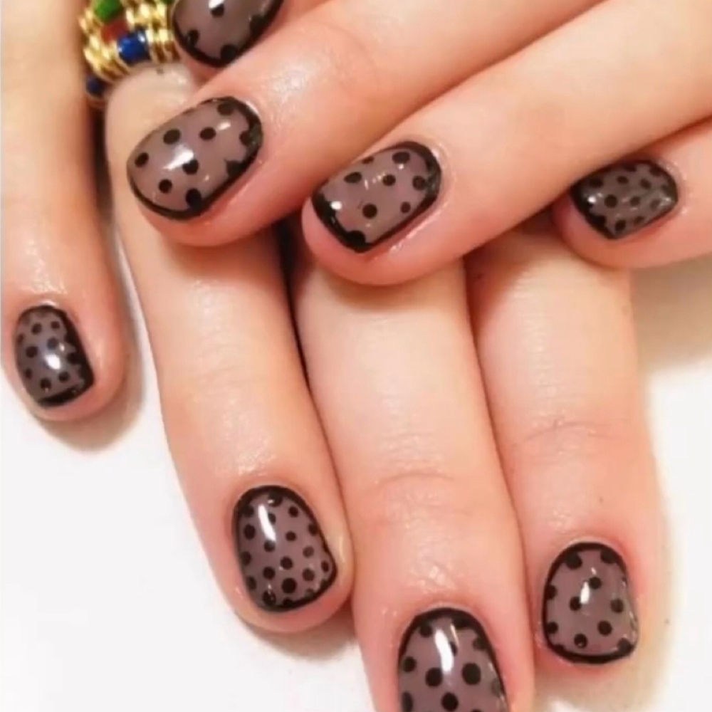 THE MANICURE (gel/regular polish) at Victoria’s Nails 24 Hour Nail Services in Saint Louis, MO