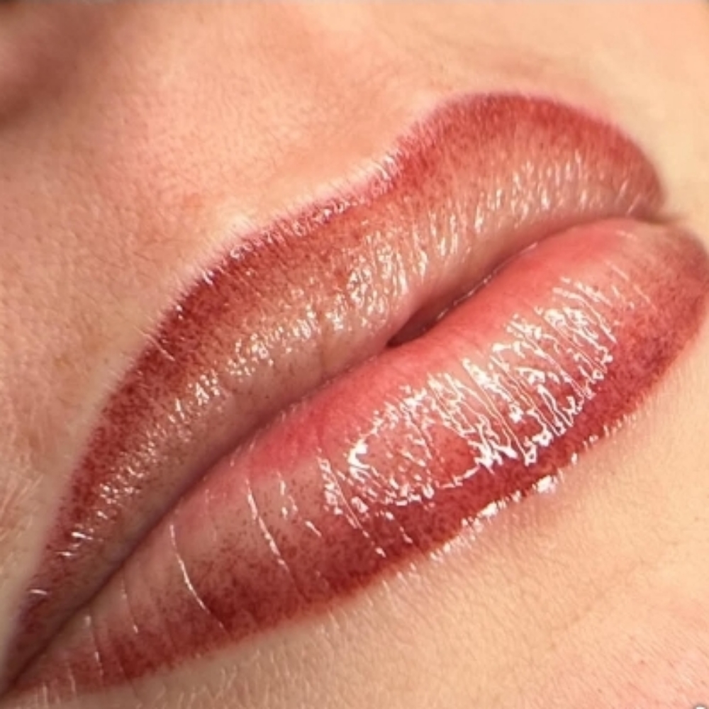 Permanent Lip liner at Kyle-Kurtis Beauty Bar in Bellevue, OH