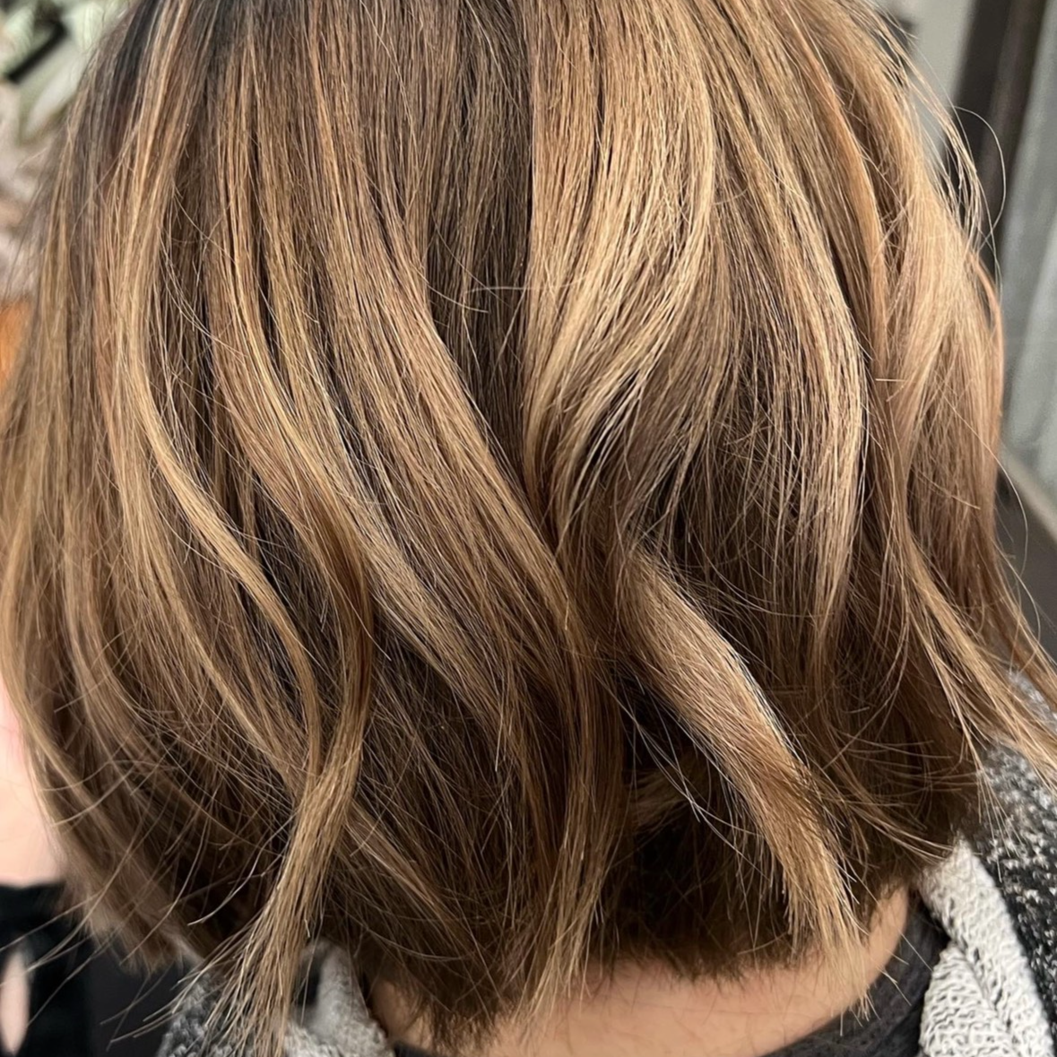 DRY DUSTING || BOB SHAPING at The Harlow Beauty Co. in Westlake, OH