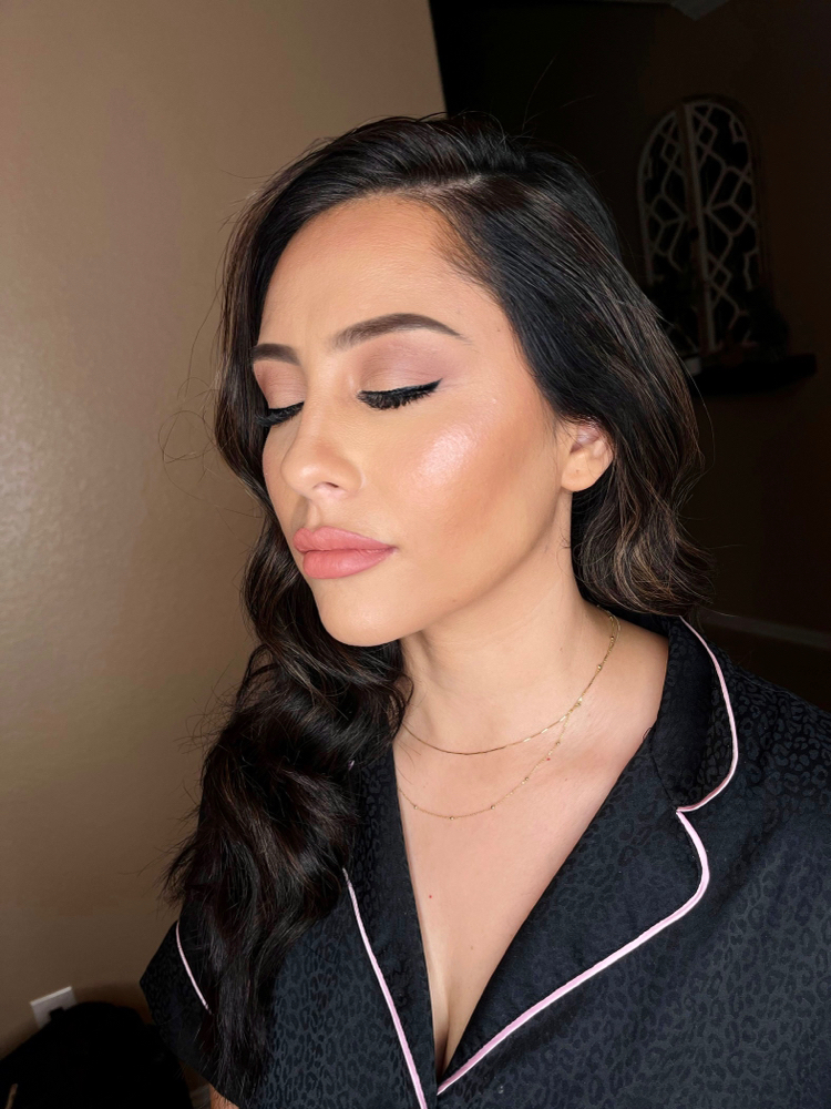 Make Up And UpDo