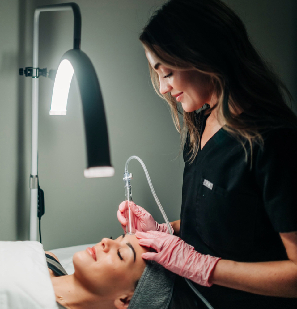 Hydrafacial Luxe + Sculpt