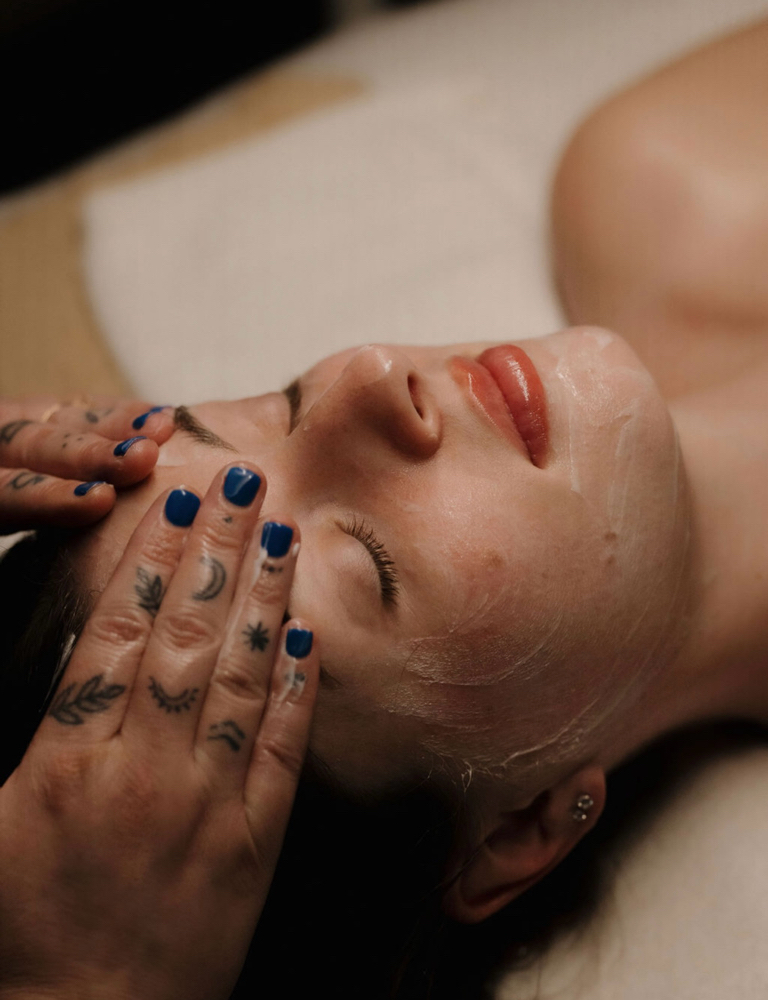 Meraki Signature Facial