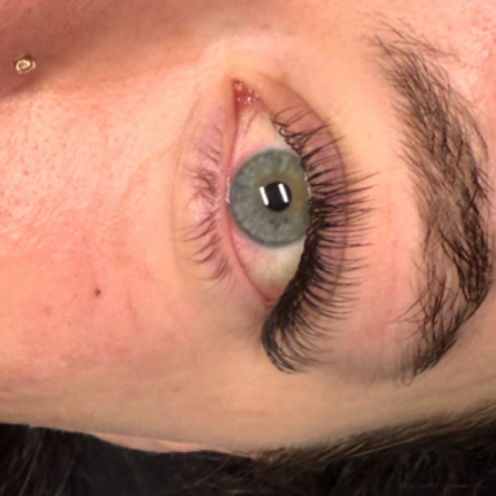 Classic Full Set at Canby Lash Cat in Canby, OR
