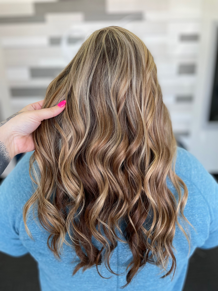 Partial Blonding Session