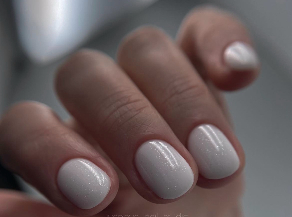 Russian Manicure
