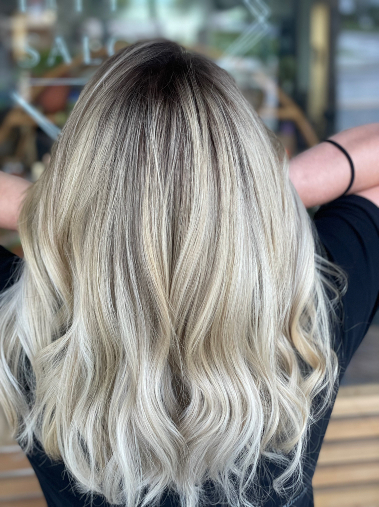 Dimensional Blonde Package