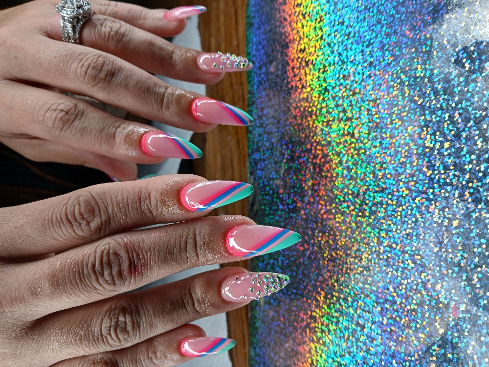 Full Set Services at Nailz By Raquel in Flint, MI