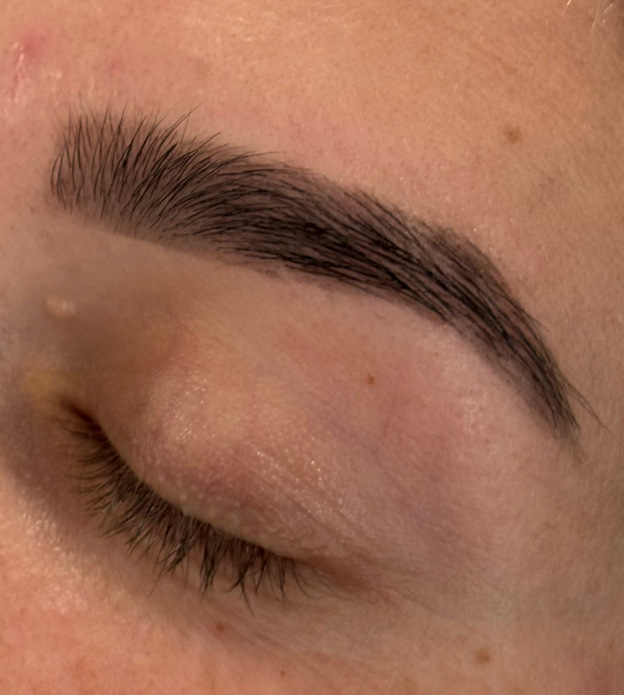 BROW TINT