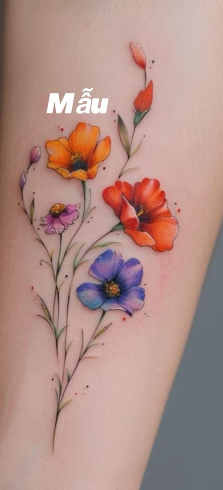 Fine Line Tattoo Model