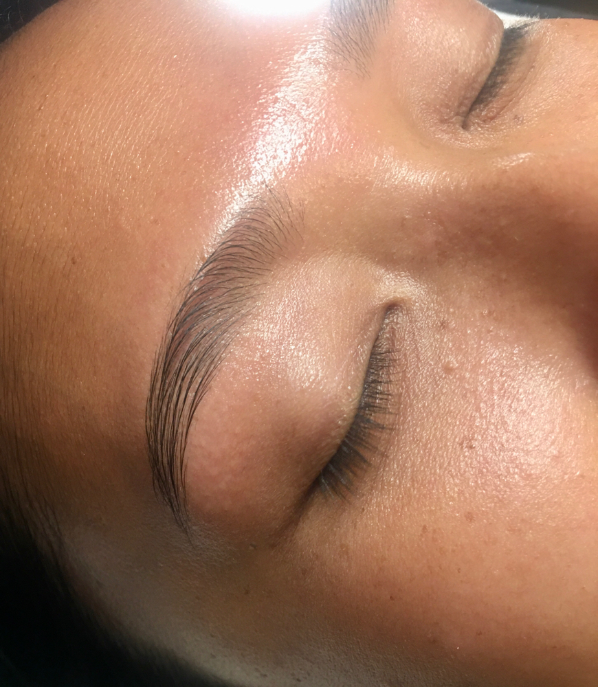 Brow Wax Shaping