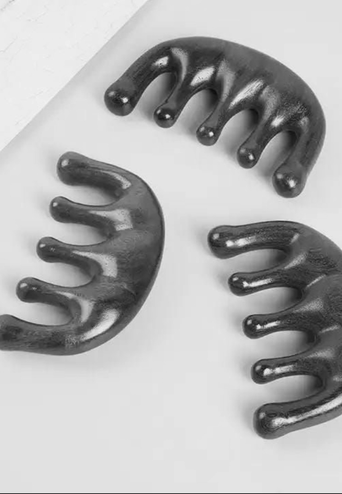 Jade Hair Combing at Yelis Creates Beauty in Fresno, CA