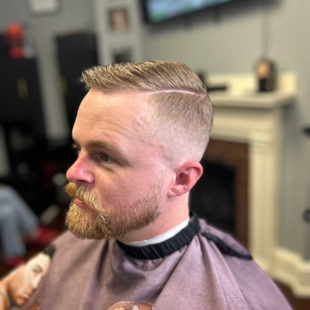 Mens Haircut W/ Face Service at Leroy Brown III in Savannah, GA