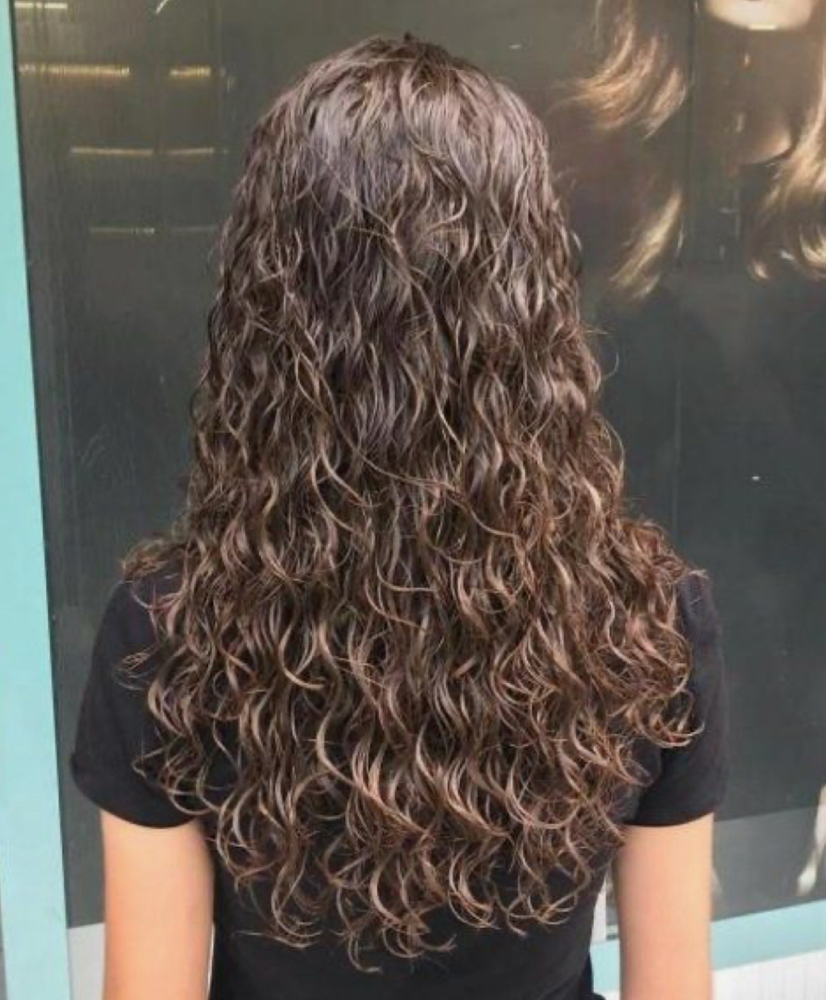 middle of the back or longer perm
