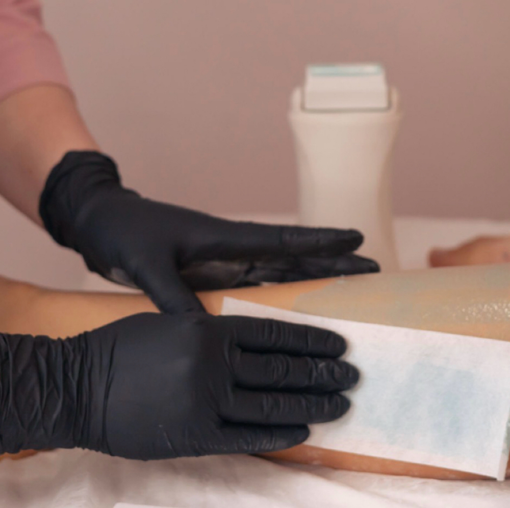 Full Leg Wax at Transformed Beauty in Leomister, MA